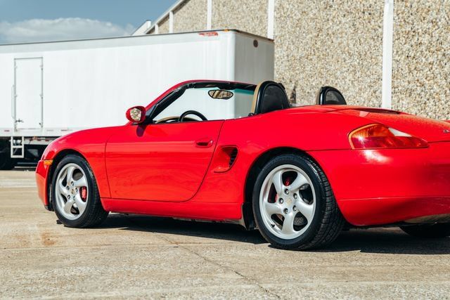 Used 2000 Porsche Boxster S RWD image 49
