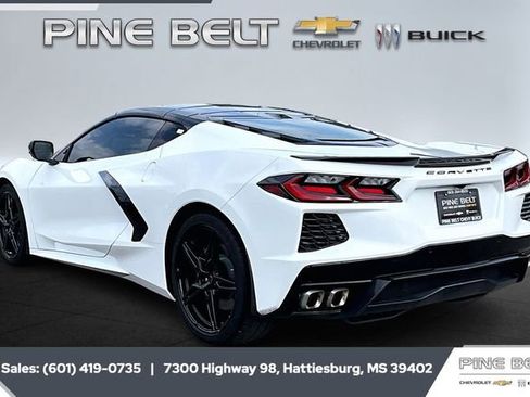Used 2022 Chevrolet Corvette Stingray Preferred Cpe w/ 2LT image 2