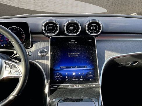 Used 2025 Mercedes-Benz C 300 Sedan image 5