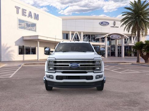 New 2026 Ford F450 Platinum w/ Platinum Plus Package AWD/4WD image 6