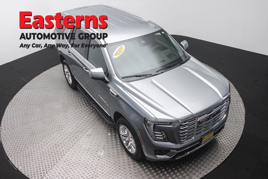 Used 2025 GMC Yukon Denali AWD/4WD image 4