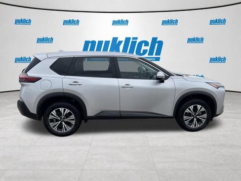 Used 2023 Nissan Rogue SV AWD/4WD image 8