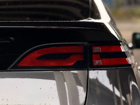 Used 2014 Chevrolet Volt Premium w/ Premium Trim Package image 15