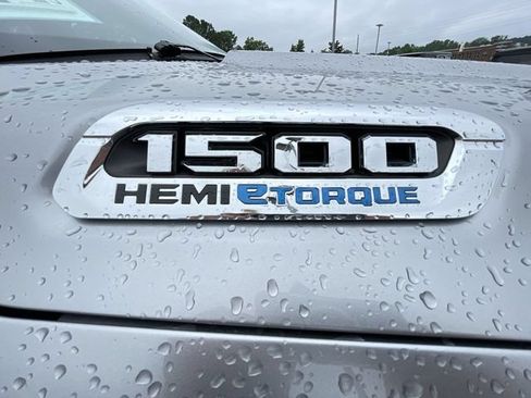 Used 2024 RAM 1500 Big Horn RWD image 37