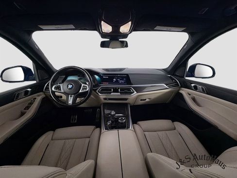 Used 2022 BMW X5 M50i w/ Executive Package image 28