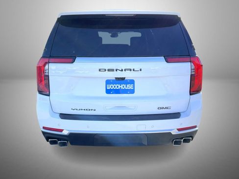 New 2026 GMC Yukon XL Denali w/ Denali Reserve Package AWD/4WD image 6