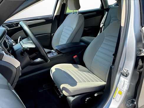 Used 2017 Ford Fusion S image 16