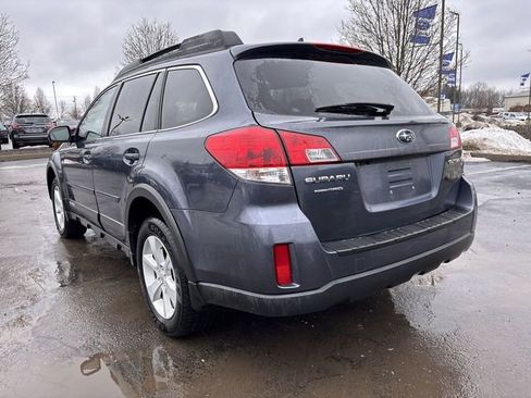 Used 2014 Subaru Outback 2.5i Premium w/ Moonroof Package image 9