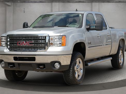 Used 2013 GMC Sierra 2500 SLE w/ Texas Edition AWD/4WD image 1