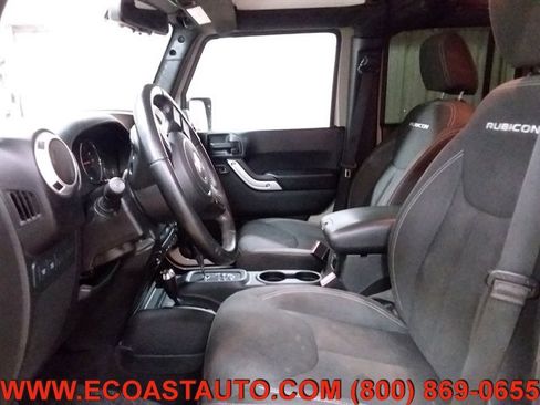 Used 2017 Jeep Wrangler Unlimited Rubicon image 10
