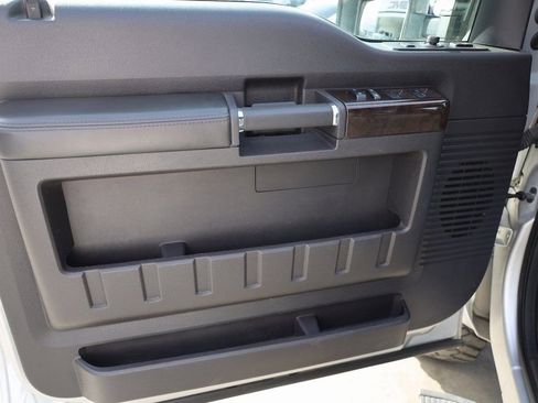 Used 2016 Ford F350 Platinum w/ FX4 Off-Road Package image 10