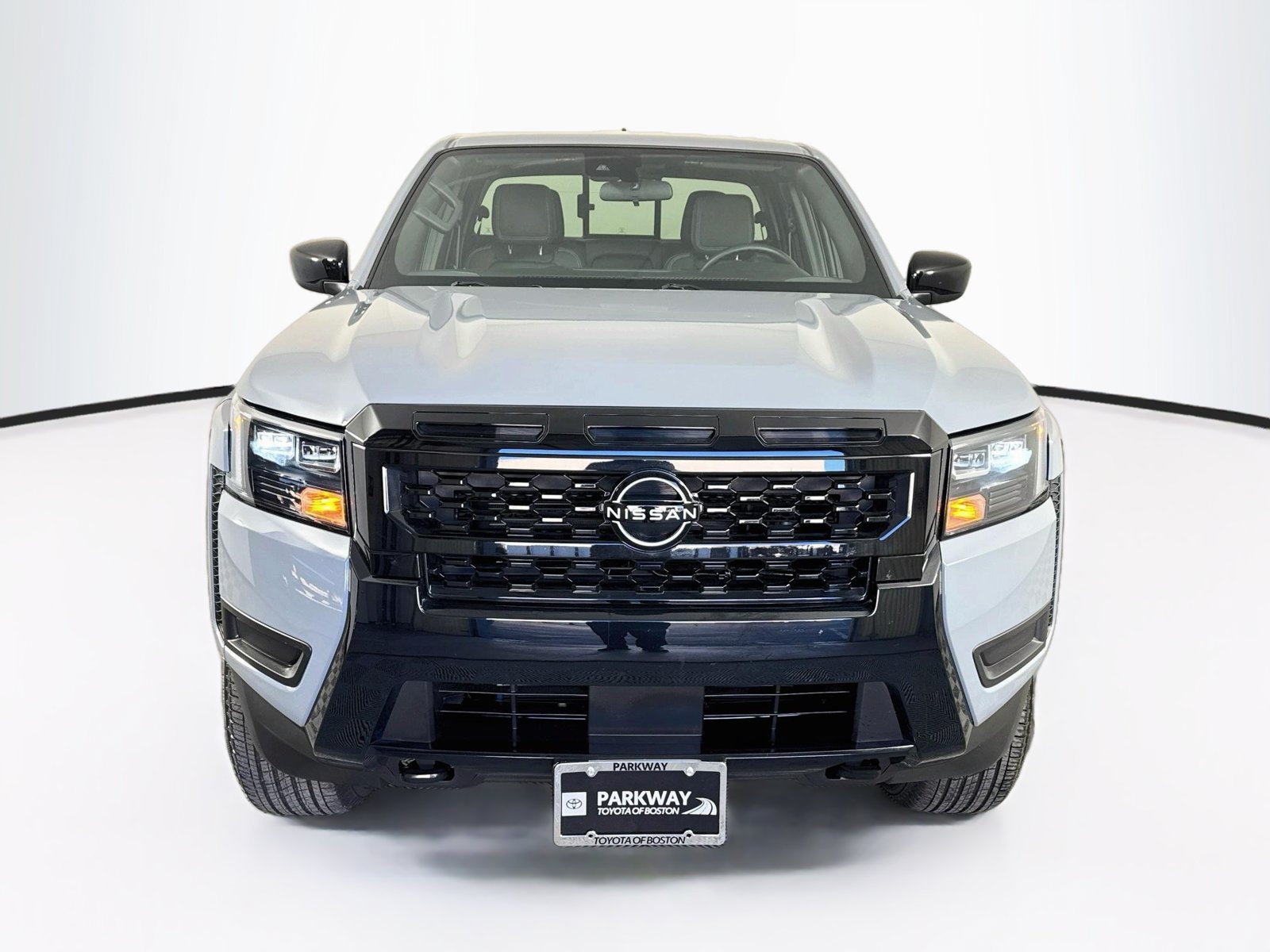 Used 2026 Nissan Frontier SV w/ Tow Package AWD/4WD image 2