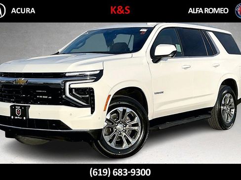 Used 2025 Chevrolet Tahoe LS image 1
