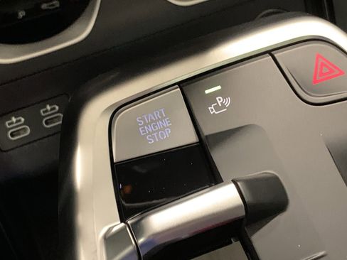 Used 2026 BMW X1 xDrive28i w/ Technology Package image 18