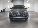 Used 2022 Ford Edge SEL w/ Convenience Package image 3