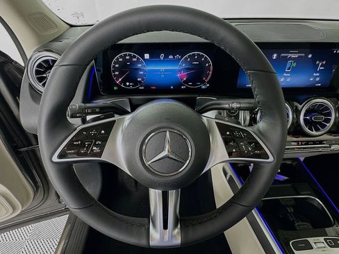 Certified 2026 Mercedes-Benz GLB 250 image 11