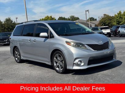 Used 2015 Toyota Sienna SE Premium