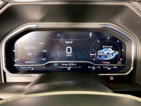 Used 2025 GMC Sierra 2500 Denali Ultimate image 30