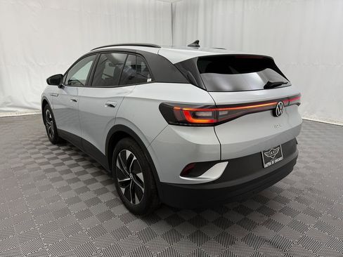 Used 2022 Volkswagen ID.4 Pro S image 5