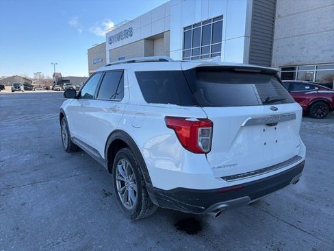 Certified 2023 Ford Explorer Limited image 6