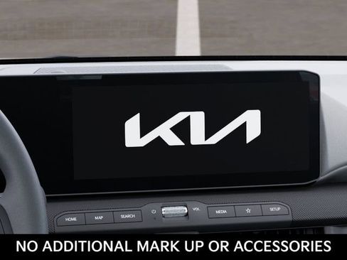 New 2026 Kia K4 LXS FWD image 20