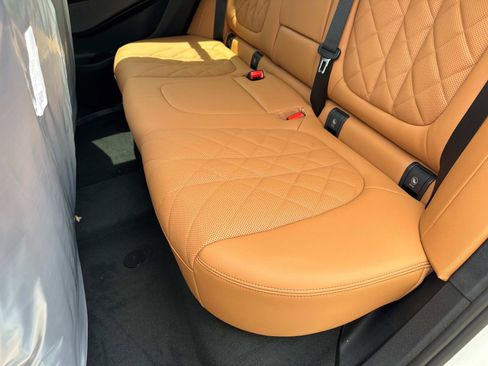 New 2026 BMW X5 xDrive40i w/ M Sport Package image 13