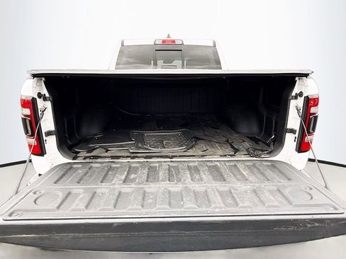 Used 2022 RAM 1500 Limited w/ Night Edition image 16