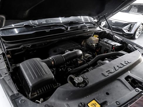 Used 2019 RAM 1500 Limited w/ Advanced Safety Group AWD/4WD image 71