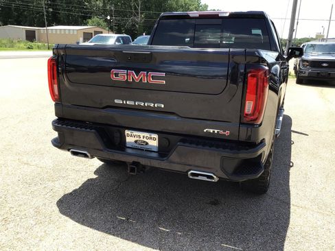 Used 2022 GMC Sierra 1500 AT4 w/ AT4 Preferred Package AWD/4WD image 10