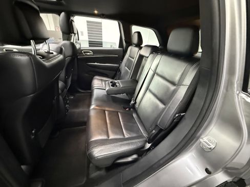 Used 2017 Jeep Grand Cherokee Limited w/ Luxury Group II AWD/4WD image 23