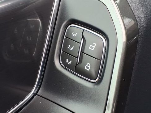 Used 2023 Ford F150 Lariat w/ Equipment Group 502A High AWD/4WD image 18
