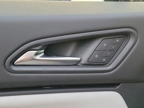 New 2026 Honda Prologue Touring image 11