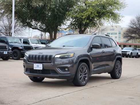 Used 2021 Jeep Cherokee Latitude Lux 80th Anniv w/ Quick Order Package 26U 80TH image 3