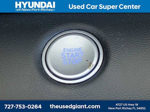 Used 2023 Hyundai Elantra SEL FWD image 29