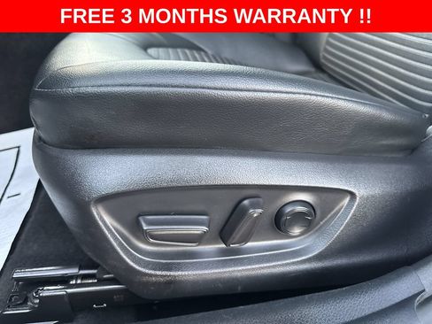 Used 2021 Toyota Camry SE FWD image 13