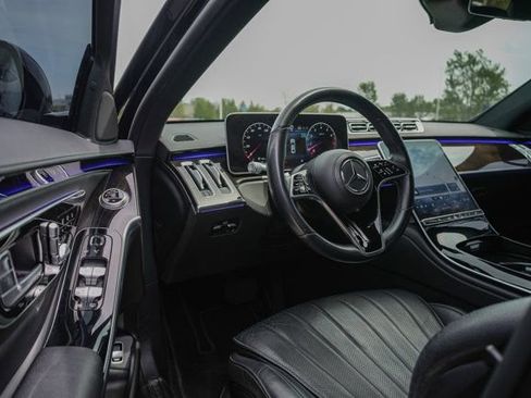 Certified 2022 Mercedes-Benz S 500 4MATIC image 15