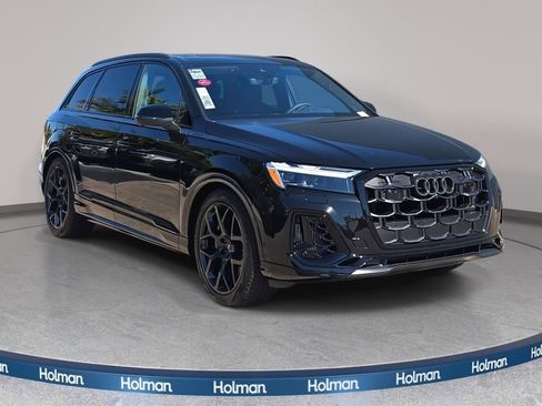 New 2026 Audi SQ7 Premium Plus image 3