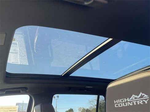 New 2026 Chevrolet Tahoe High Country image 13