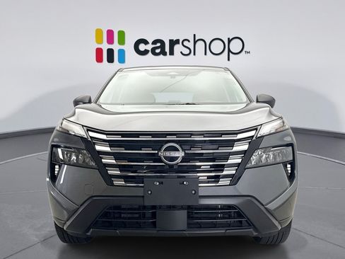 Used 2025 Nissan Rogue S FWD image 8