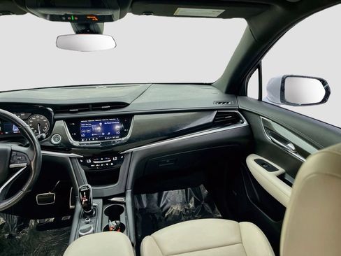 Used 2021 Cadillac XT6 Sport AWD/4WD image 25