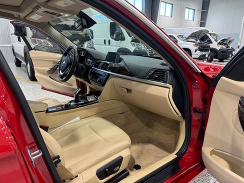 Used 2015 BMW 328i xDrive Wagon AWD/4WD image 13