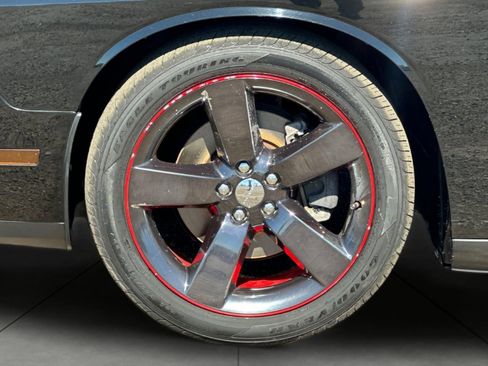 Used 2014 Dodge Challenger Rallye Redline image 29