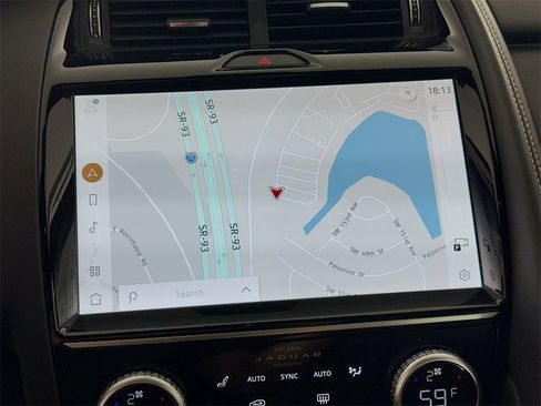 New 2024 Jaguar E-PACE R-Dynamic SE image 13