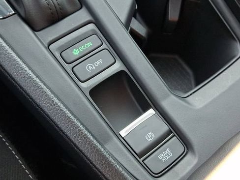 Certified 2025 Honda Accord SE image 26