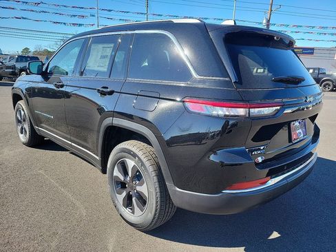 New 2024 Jeep Grand Cherokee Limited 4xe w/ Luxury Tech Group II AWD/4WD image 2
