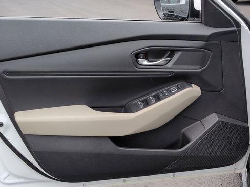Used 2023 Honda Accord EX image 14