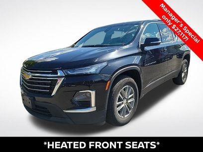 Used 2023 Chevrolet Traverse LT