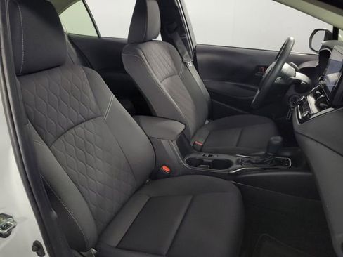 Used 2024 Toyota Corolla LE image 15