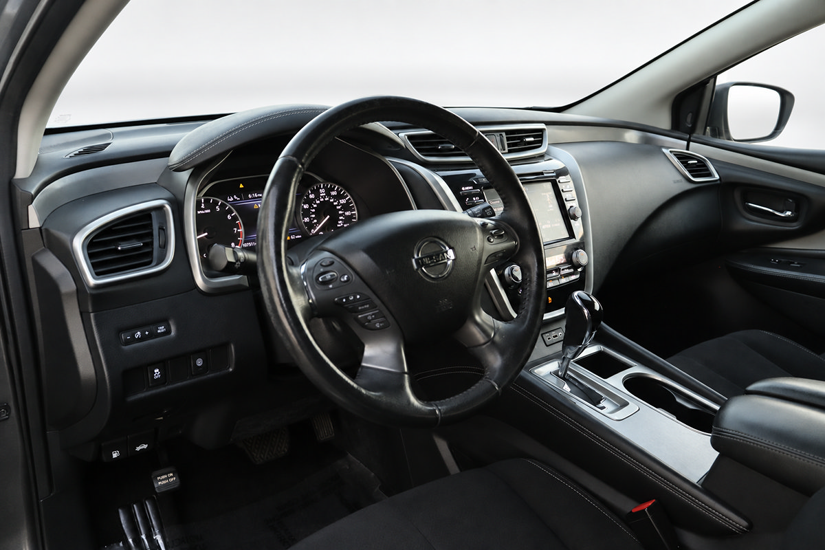 Used 2020 Nissan Murano SV FWD image 26