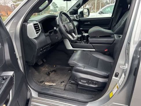 Used 2023 Toyota Tundra Platinum image 5